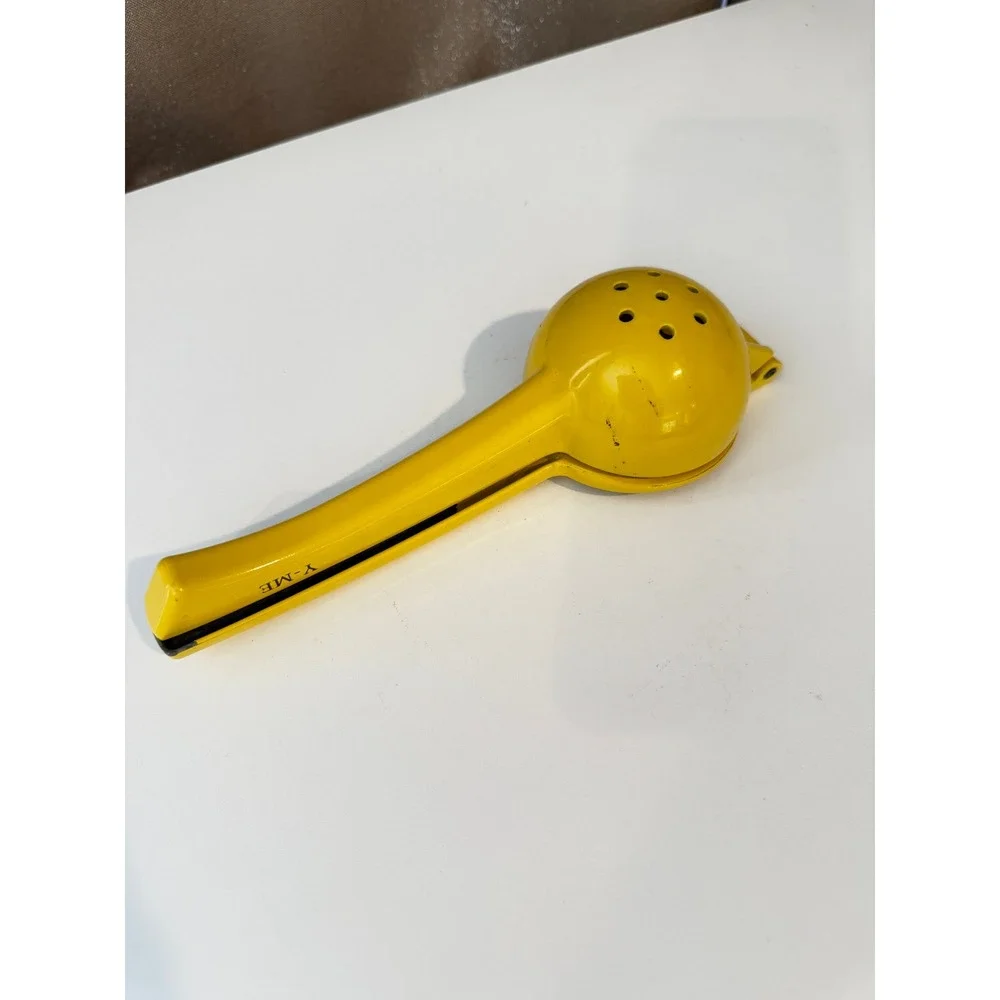 Y-ME Yellow Metal Manual Citrus Squeezer‎ Handheld Lemon Lime Juicer Press
